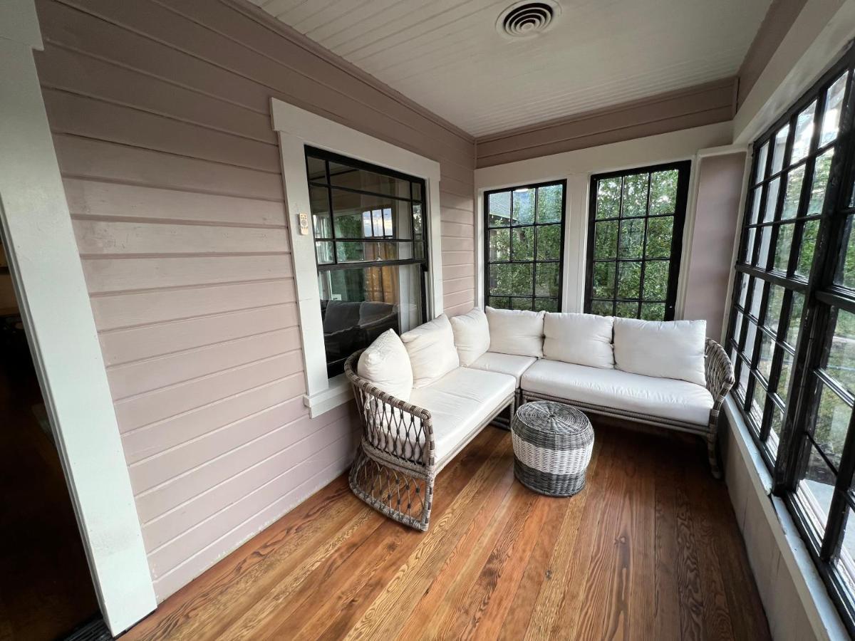Downtown Williams, Walk Everywhere, Remodeled Bagian luar foto